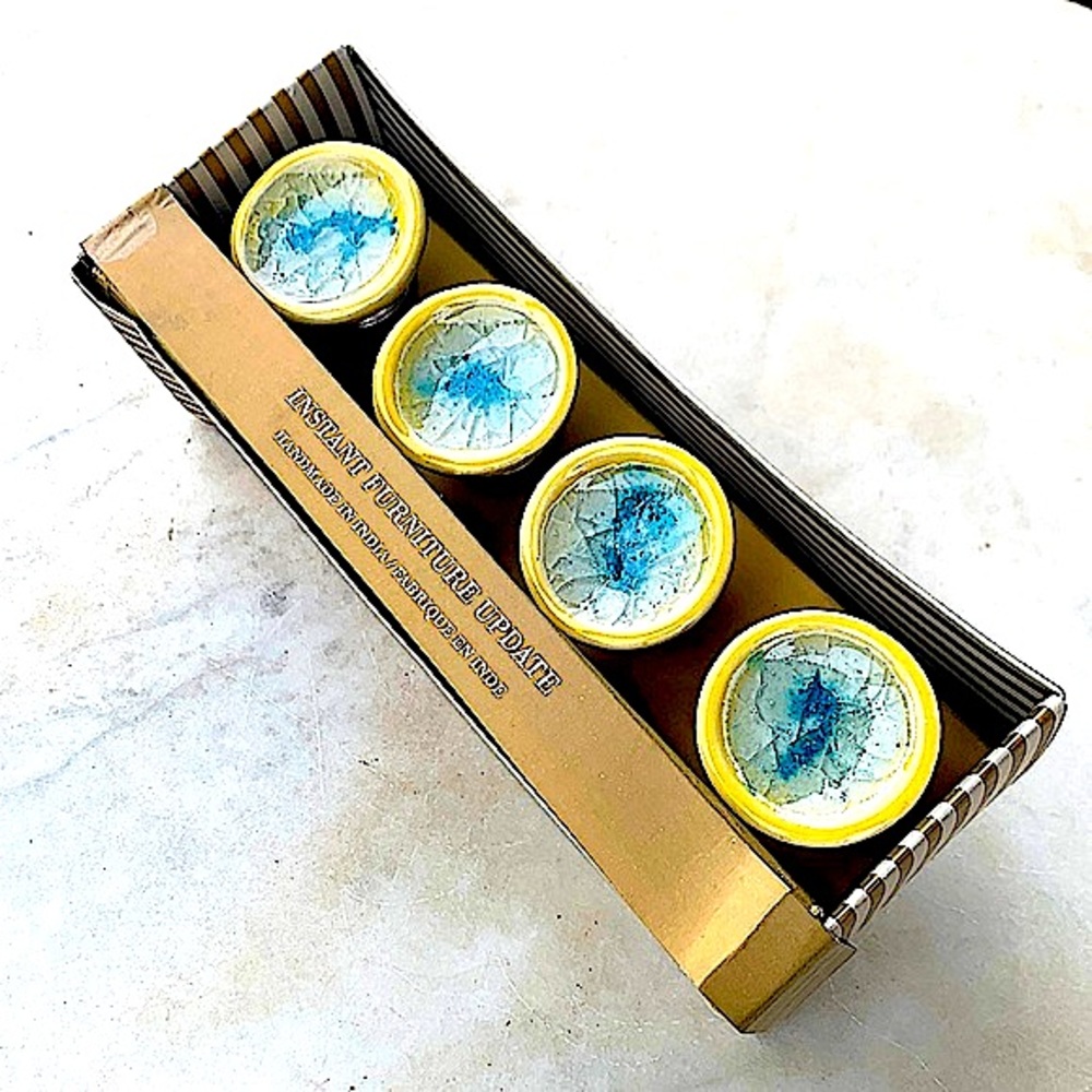 INSTANT FURNITURE UPDATE KNOBS PULLS TURQUOISE ABSTRACT CENTER  SET OF 4 NIB